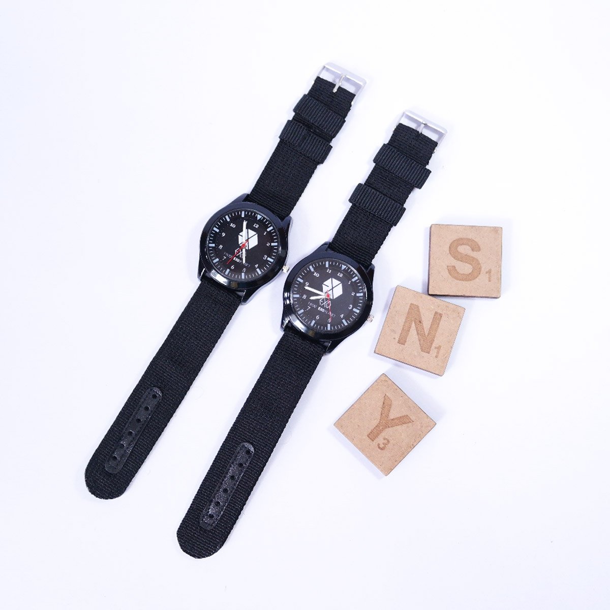 _SonyaShop's tweet image. Ready stock jam tangan fandom 40rb brlum ongkir.