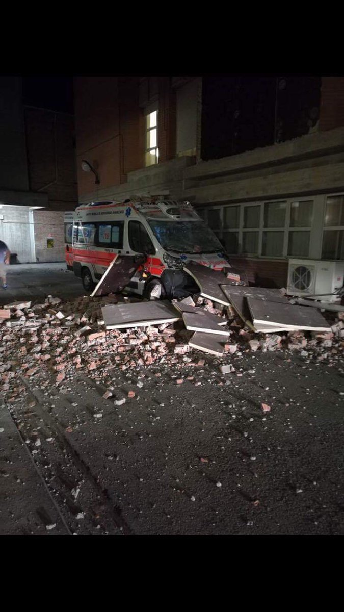 View image on Twitter