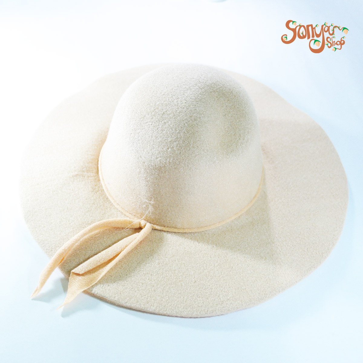 _SonyaShop's tweet image. ready stock floppy hat 35rb belum ongkir.