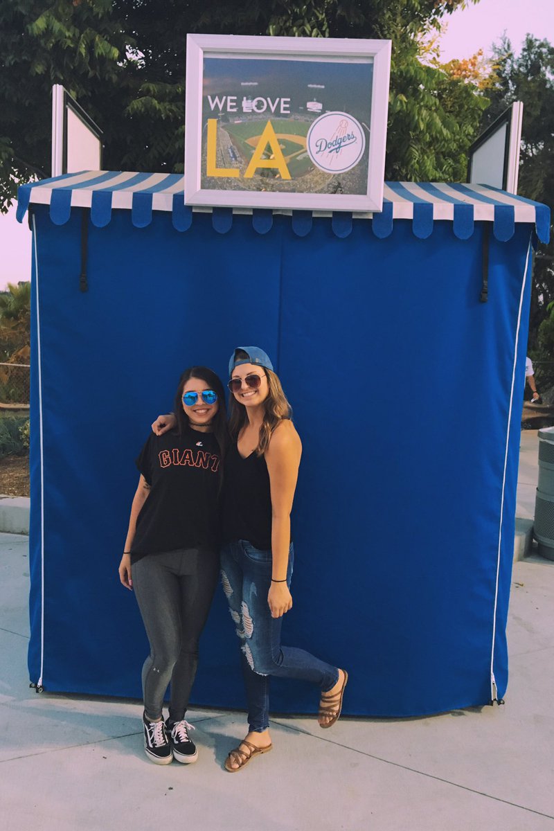 hannnahnicoleee's tweet image. #wrongday