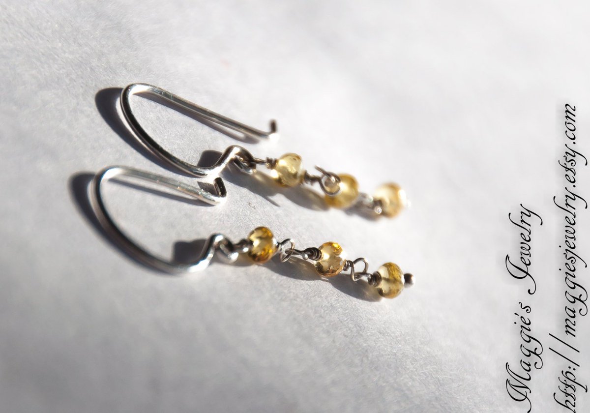 maggieshartel's tweet photo. ON SALE Rare Songea Sapphire Dangle Earrings, Sterling Silver, Lemon… https://t.co/ur7bAkDGgD #EtsyCIJ #YellowDangle https://t.co/3GVSh1K0ck