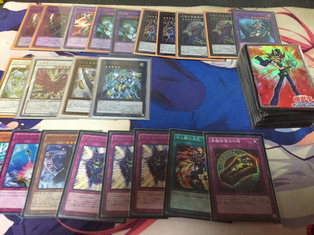 わたる 提供 ブラックマジシャン デッキ デッキパーツ ブラックマジシャンスリーブ 17kほど希望します スリーブは3重 エクストラキャラスリがバラバラになっております 拡散希望 遊戯王