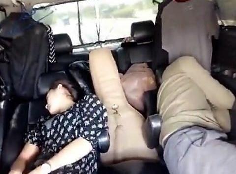 NikitaLova19_'s tweet photo. Ciyeee tidur nya sebelahan 😂 #AlSha @salshaabilaa @AlvaroMaldini1 @AanStory https://t.co/YKznR26DtK