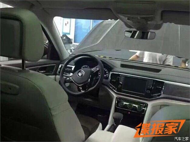 autocarindiamag's tweet photo. #Volkswagen #CrossBlue-based #SUV spied undisguised: https://t.co/ihdIm8lwjr https://t.co/PSZH6m38TQ