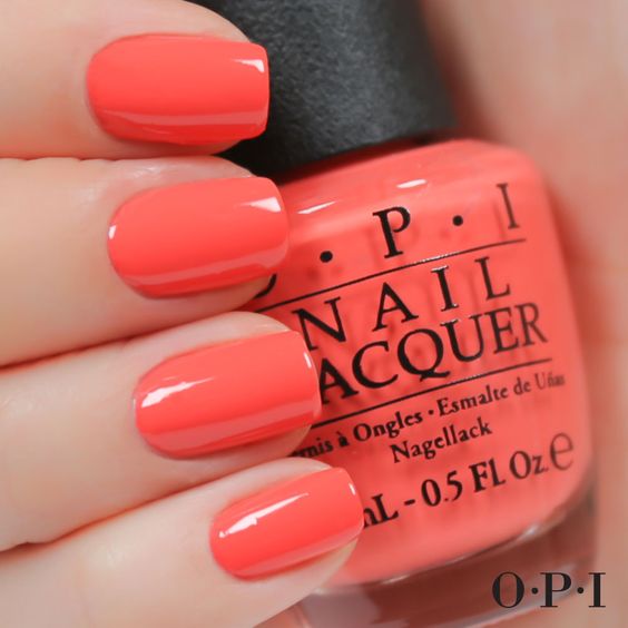 Colorforevernb's tweet photo. Le vernis Corail « Toucan do it if you try » à porter n’importe où par temps de forte 
chaleur ! #OPI #colorforever https://t.co/EH7vyuKsVn