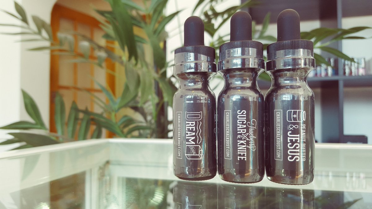 VapeSmartUK's tweet photo. Time for a giveaway!
Head over to our Facebook page to enter the competition!

https://t.co/ybpDpBhYsu 

#Giveaway https://t.co/LgA8Lfh9kW