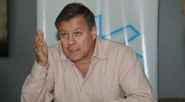 DiarioTalCual's tweet photo. "Antes que Chávez tomara el poder había 12 mil 700 empresas, ahora quedan cerca de 4 mil" https://t.co/4KPsJmkNzj https://t.co/63zlR5GDo9