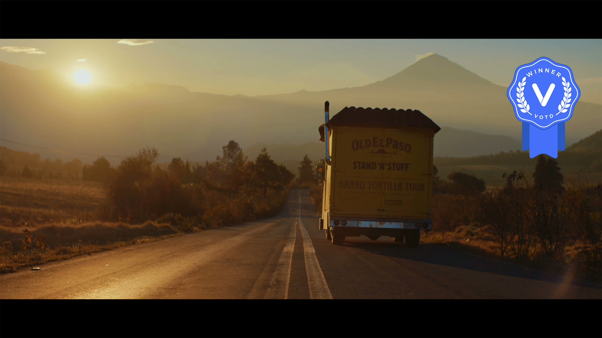 We're the VOTD with <a href="/mattlenski/">Matt Lenski</a>'s great ad for <a href="/oldelpaso/">Old El Paso</a> feat. <a href="/officialDannyT/">Danny Trejo</a>! #BigVsMini votd.tv