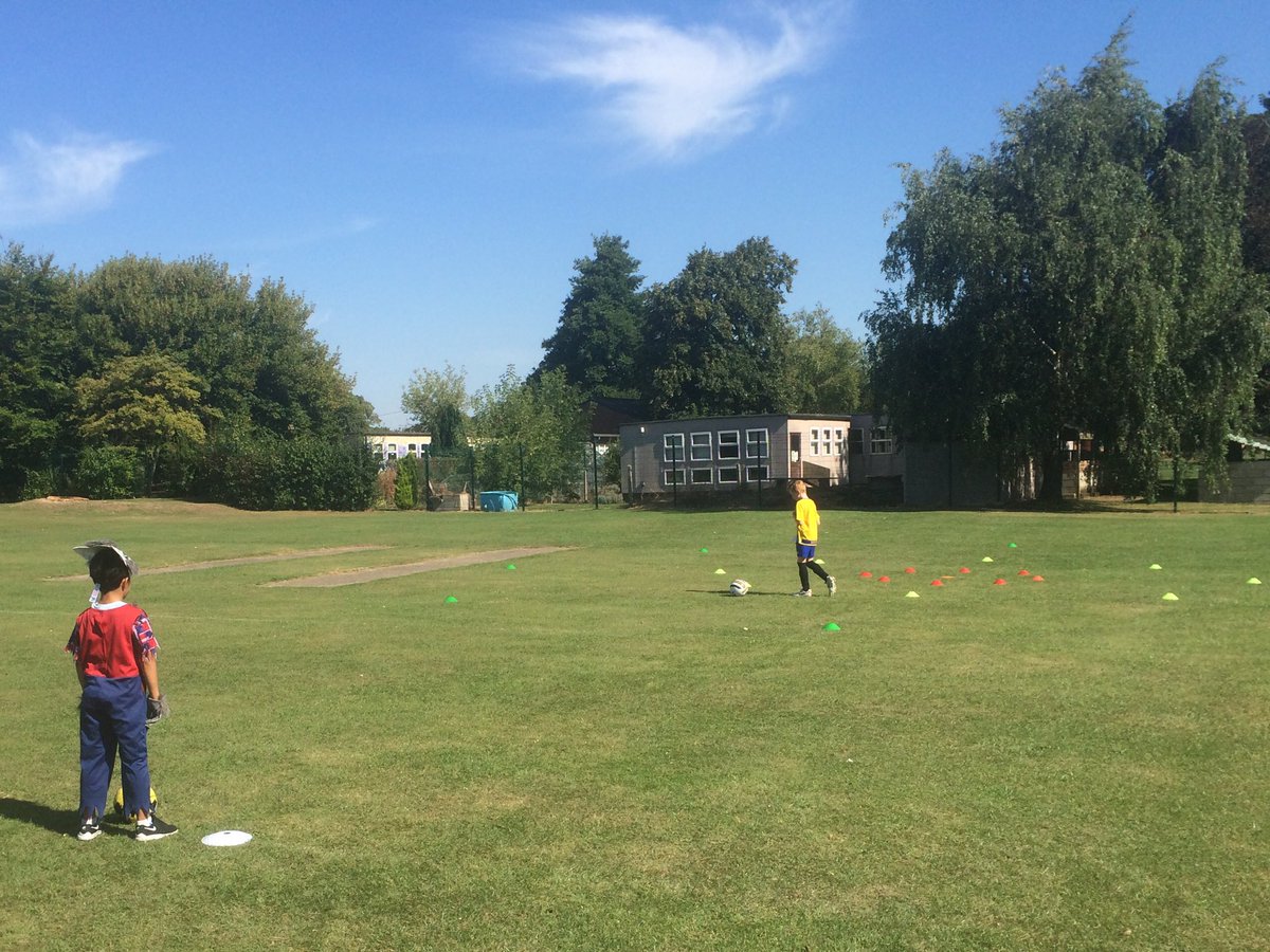 CUCoachOli's tweet photo. It's been World Cup Circuit Competition this morning. Shooting,Passing,Dribbling,Accuracy,Sprinting all involved! ⚽️ https://t.co/D84AW2dgjg