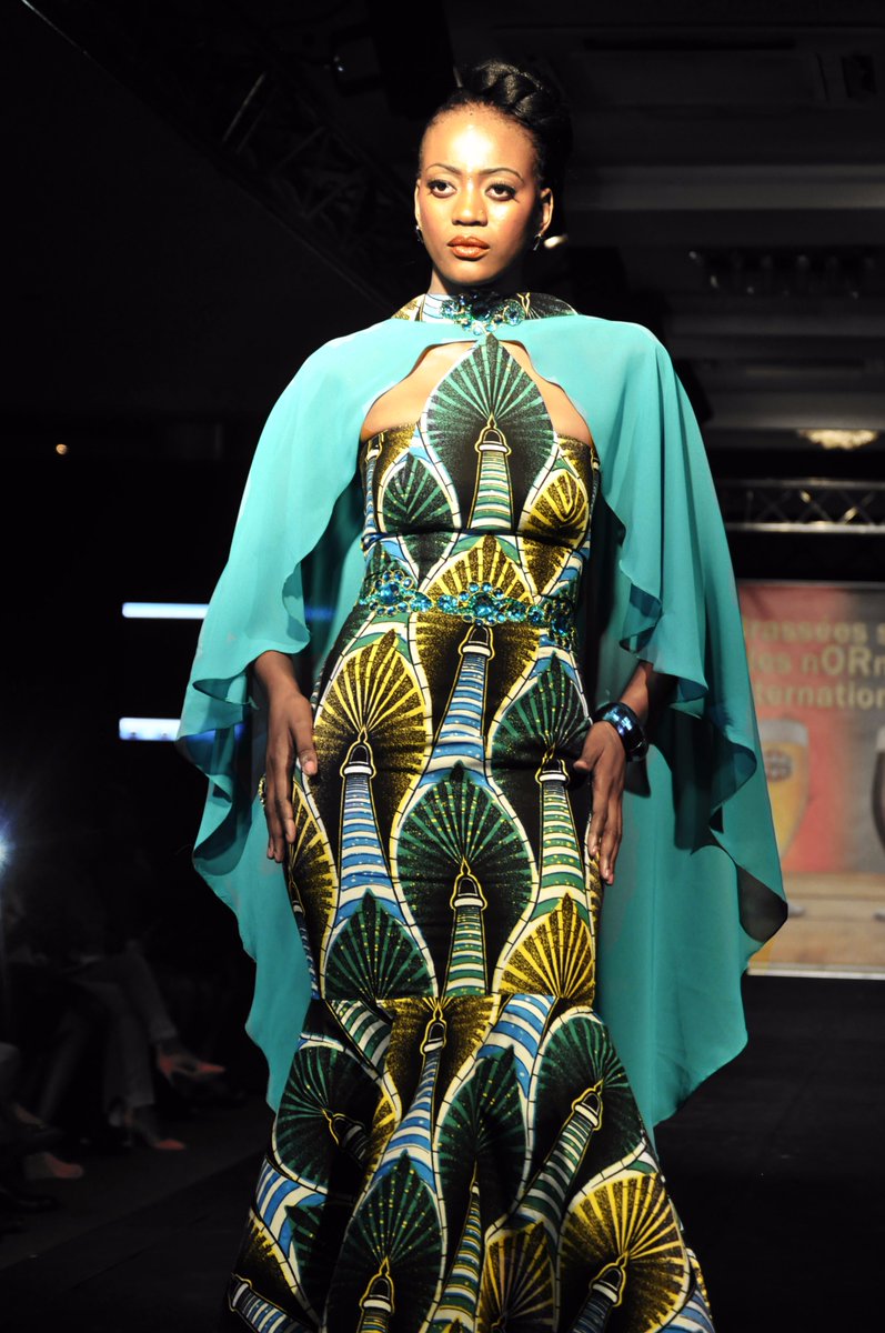 foola_style's tweet image. #FOOLAEVENT #MODE #PARISMODAKIN