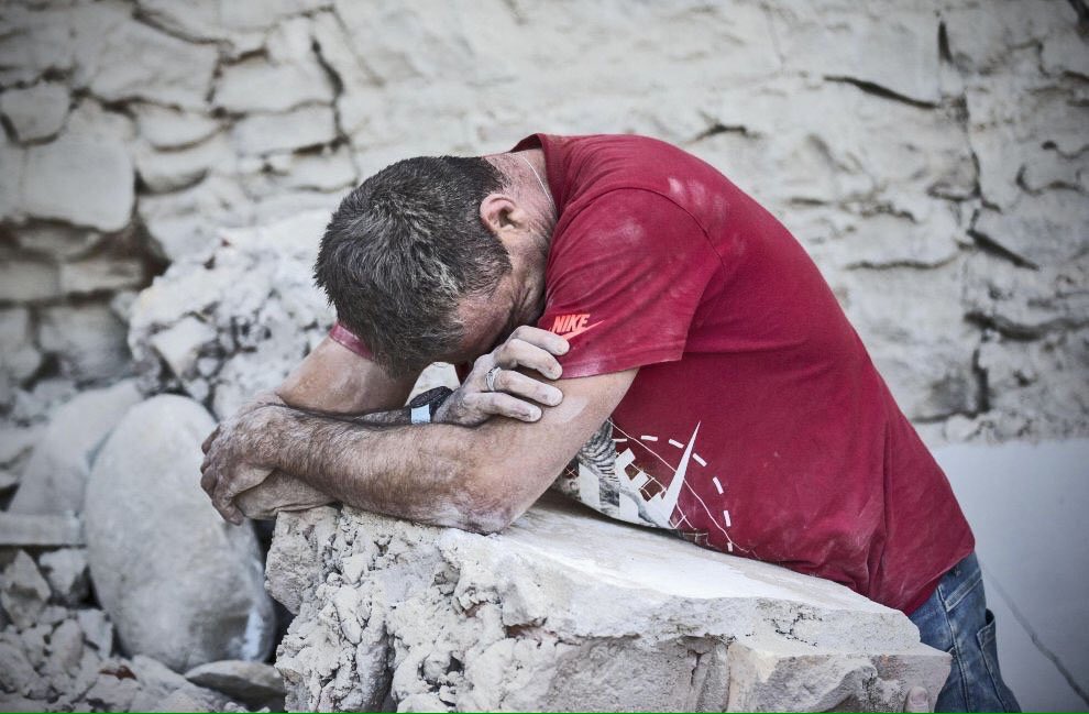 heyaurorarose's tweet image. This is really devastating. My thoughts and prayers to everyone who were affected by the earthquake. #PrayForItaly