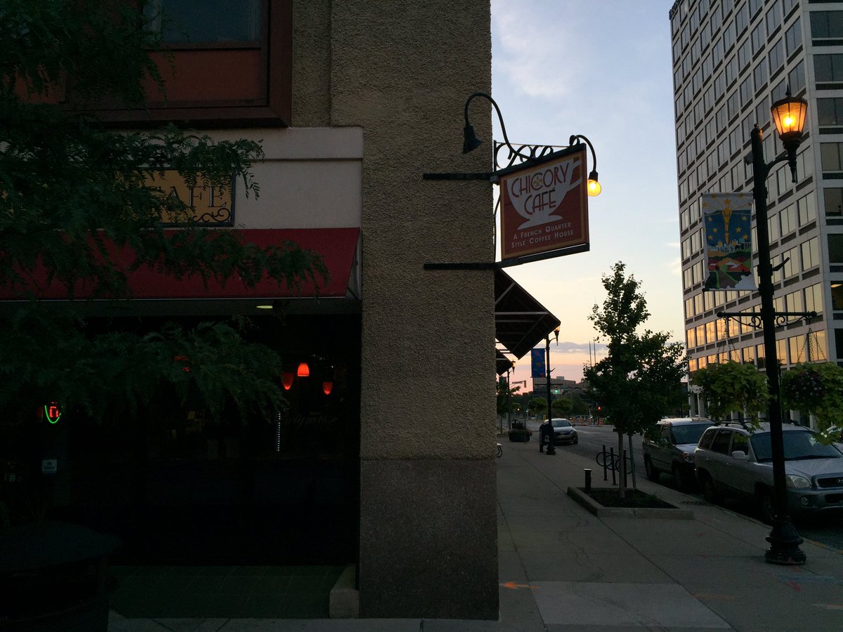 runovercoffee's tweet photo. Great #run and now #coffee ☕️ at @chicorycafe1
#runningovercoffee https://t.co/RvV5CLrXHQ