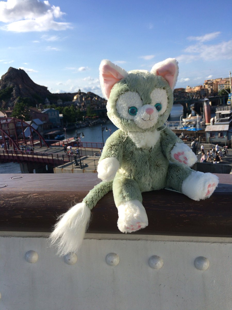 Disneypicture1's tweet photo. 最近あまりにも低浮上なので最後にお気に入りのジェラくんを���ってログアウトしようと思います。
今までこんな自己満の写真垢をフォローしていただきありがとうございました。
D垢は普通に使っているので良かったらD垢のフォローをお願いします！ https://t.co/Tfv5tXun2h
