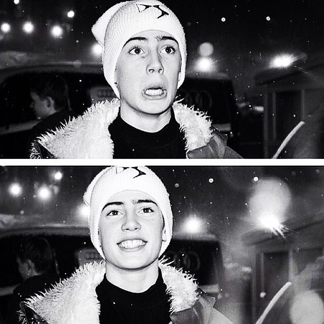 Beliebergiirl99's tweet photo. 18?! Just kidding me right? 🙈💕 Happy BDay Babe ❤️❤️ @robinpackalen #happybirthday #18 🎂 #robin18 https://t.co/aSyMAg7xXu