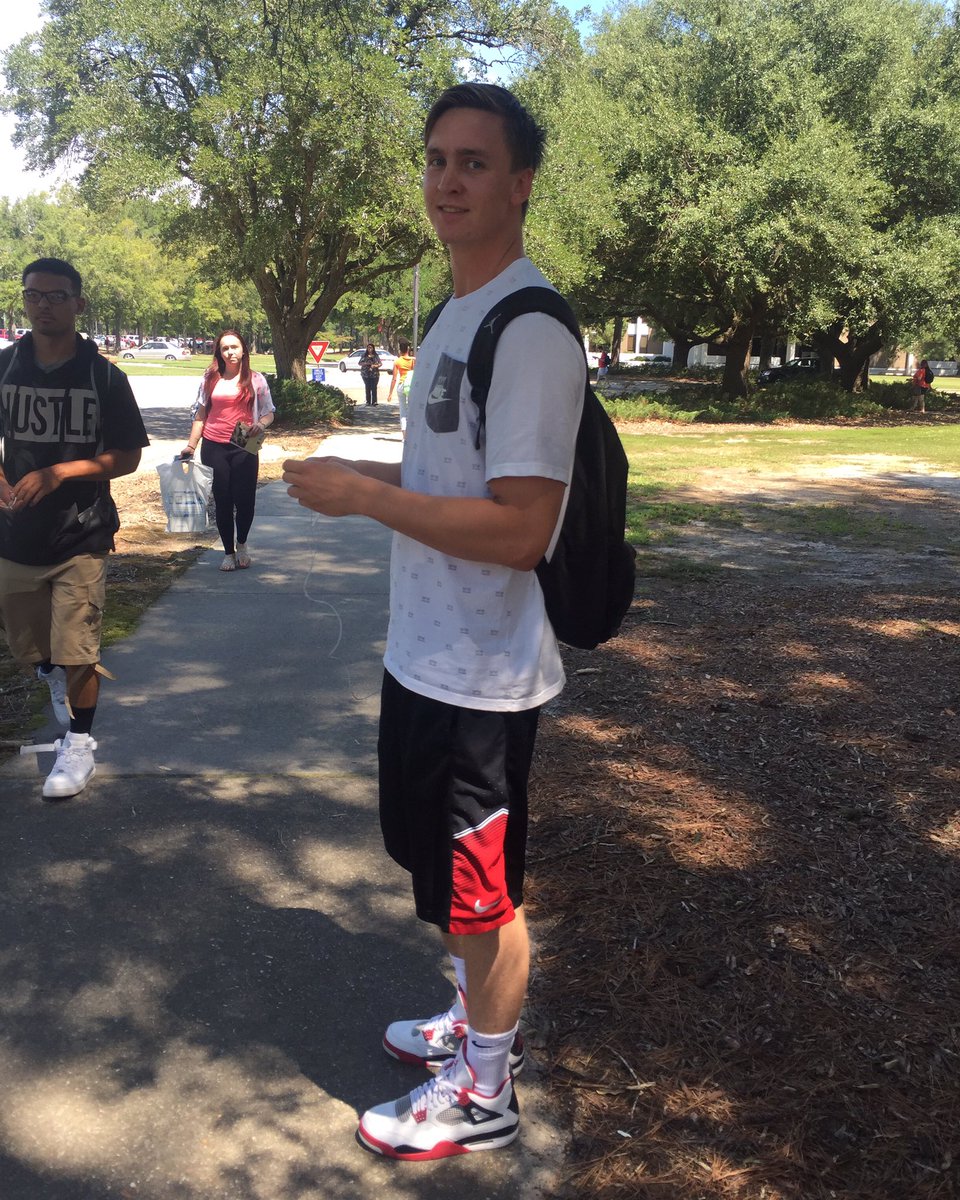 Tomas bringing the Iceland swag to America! #schoolflow