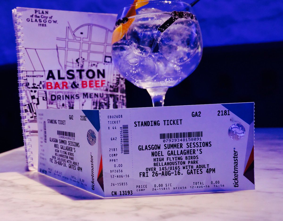 alstonglasgow's tweet image. Head on over to our Facebook for the details of our fantastic competition! #NoelGallagher #FRabbit #gin