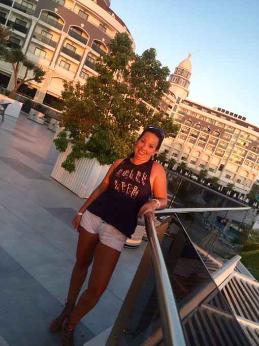 W&uuml;nsche euch einen sch&ouml;nen Abend 💋  #follow and #retweet   Wer mehr von mir sehen m&ouml;chte https://t.co/hVbn5tBNKD<a href="/tag/follow"class="tags">#follow</a><a href="/tag/retweet"class="tags"><span>#retweet</span></a>