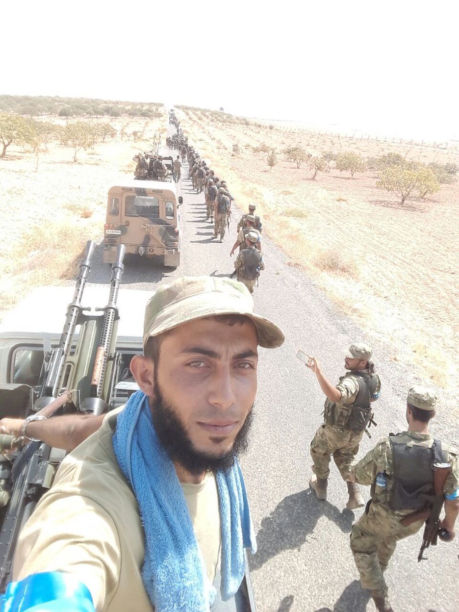 Türkmen Soydaşlarımız " ALLAHU EKBER " Diyerek TÜRK Tankları ile beraber Hareket Ediyorlar
#Cerablus