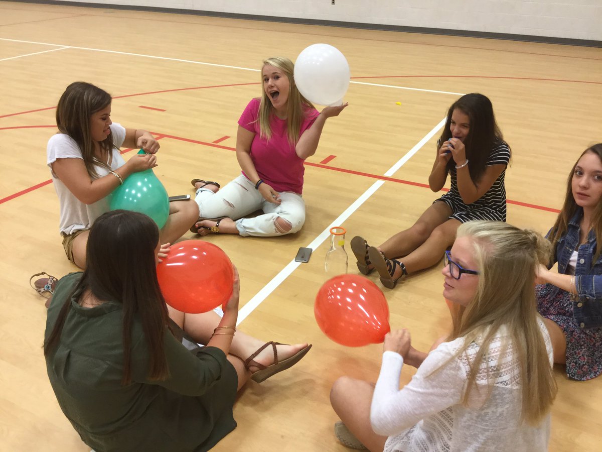ActiveBermudian's tweet photo. Team building in PE! https://t.co/ZSE5Sey1UT
