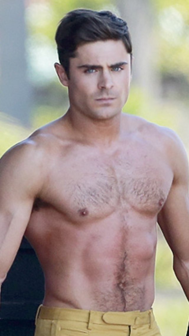 ZacEfronWeb's tweet photo. 📷 Zac Efron
#ZacEfron https://t.co/3N9cW69Shl