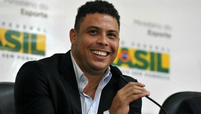 ConBalon_web's tweet photo. Ronaldo Nazario regresa al Real Madrid como asesor de Florentino Pérez y será el embajador mundial del club. https://t.co/tvYJklt33f
