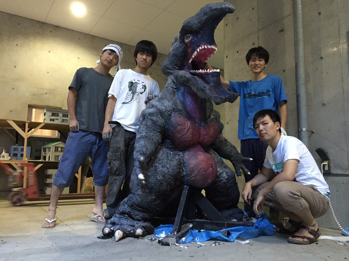 着ぐるみ 怪獣 - コスプレ 