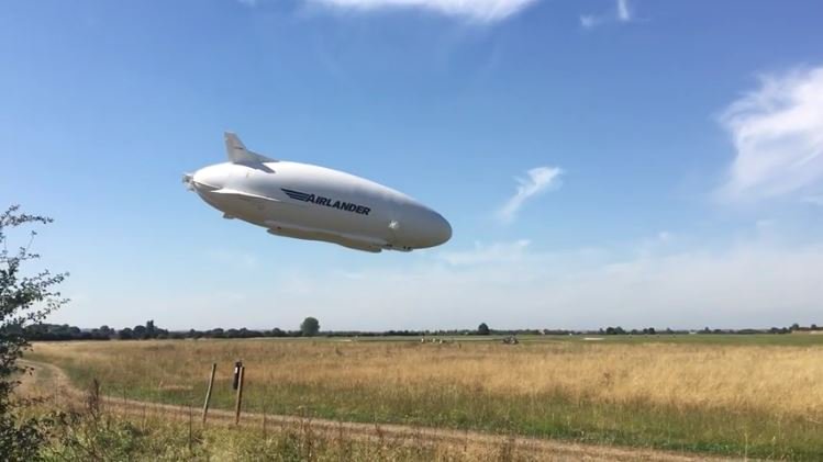 1075theriver's tweet photo. The world's longest aircraft, #FlyingBum, crashes after bumpy landing. https://t.co/DOP0cReedY https://t.co/ZHGB0AGKiH