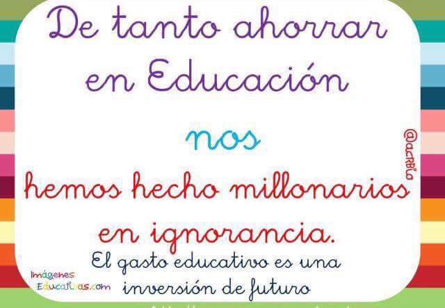 AlbitaRo91's tweet photo. La lucha de los #docentesandaluces248 continúa https://t.co/Gd4P7zJtPN