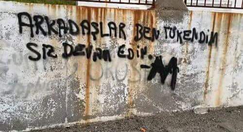 "Büyük Konuştuğumuz Yerden İmtihan Olduk
'ASLA' Dediğimiz Ne Varsa Kapının Ardindaymiş..."