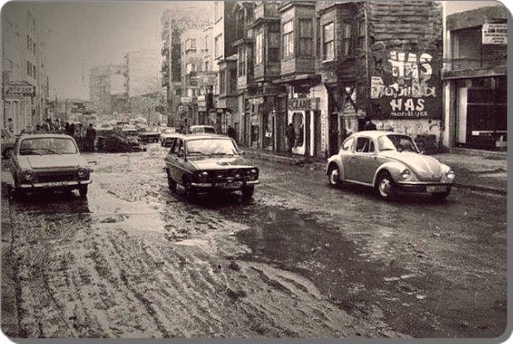 Söğütlüçeşme'den Boğa'ya doğru giden yol 1970'ler