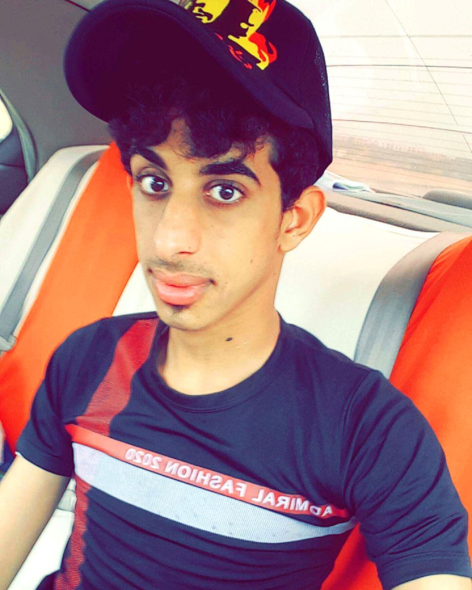 ضيفوني ع سناب ❤❤😘😢

 LLL_97 👻 
 نوروني ❤❤😍😘