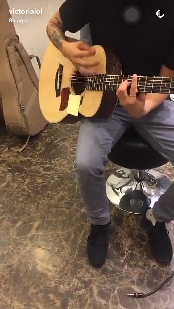 f(Amber) fanpage tweet media