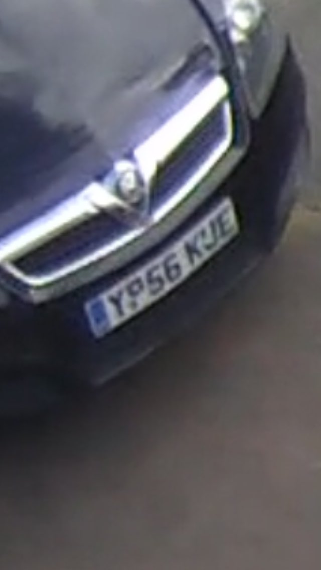 Sharonhudson18's tweet photo. Captured the moment a car pulled up on our drive &amp; dumped a sofa @EnfieldCouncil have not acknowledged my email https://t.co/GoI1voeRuL