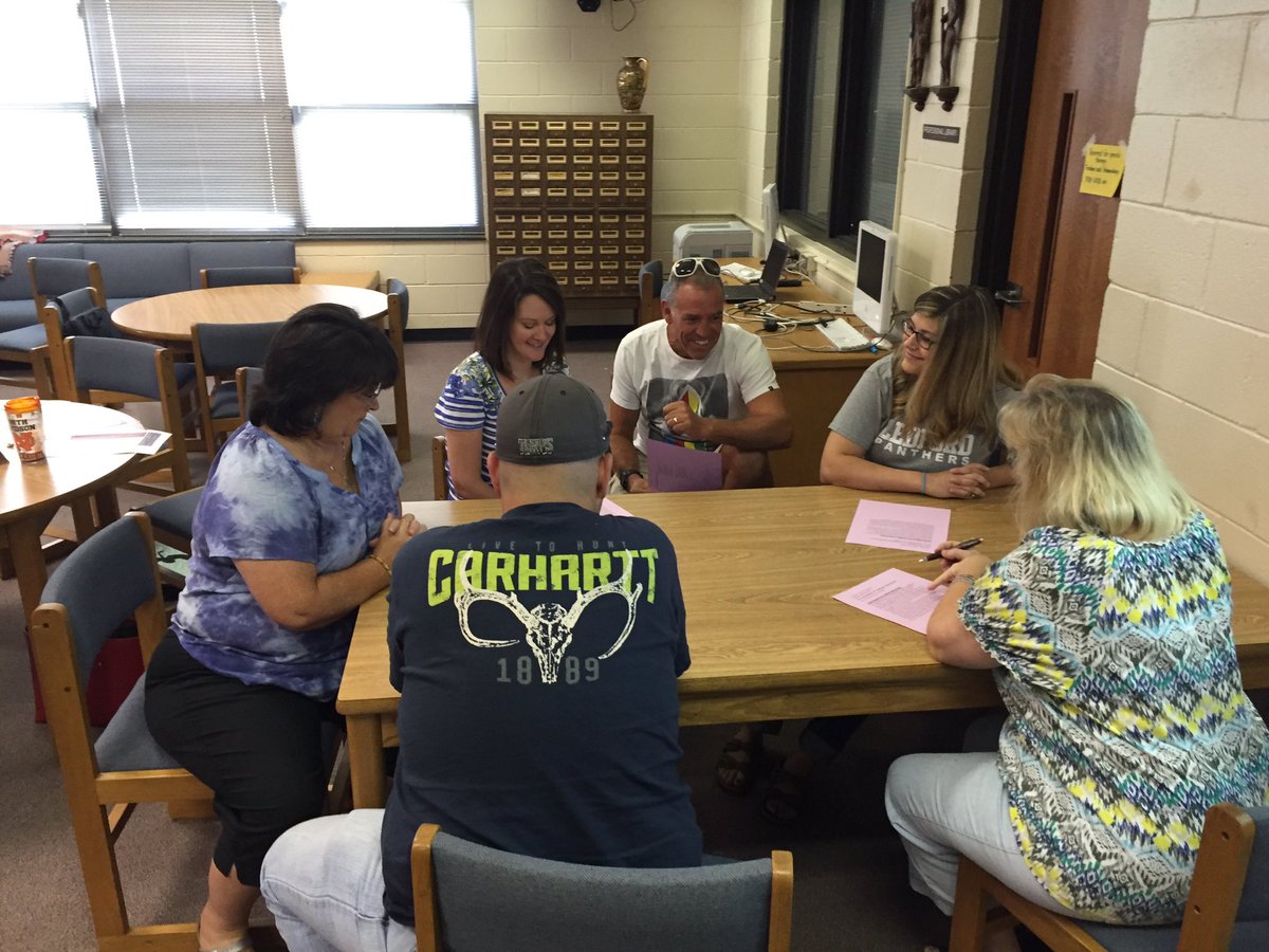 conductord's tweet photo. Secondary Fine Arts and World Language teachers #dcsdigdeeper as we start the year together! @dcsnc @emilylipe66 https://t.co/jwyLyi9Myg