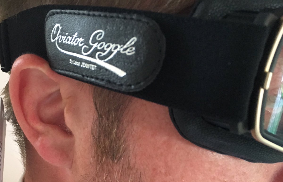 CptRambunctious's tweet photo. Oh yes! Come to Daddy! #aviatorgoggles #dgr2016 https://t.co/amtf5iP2T4