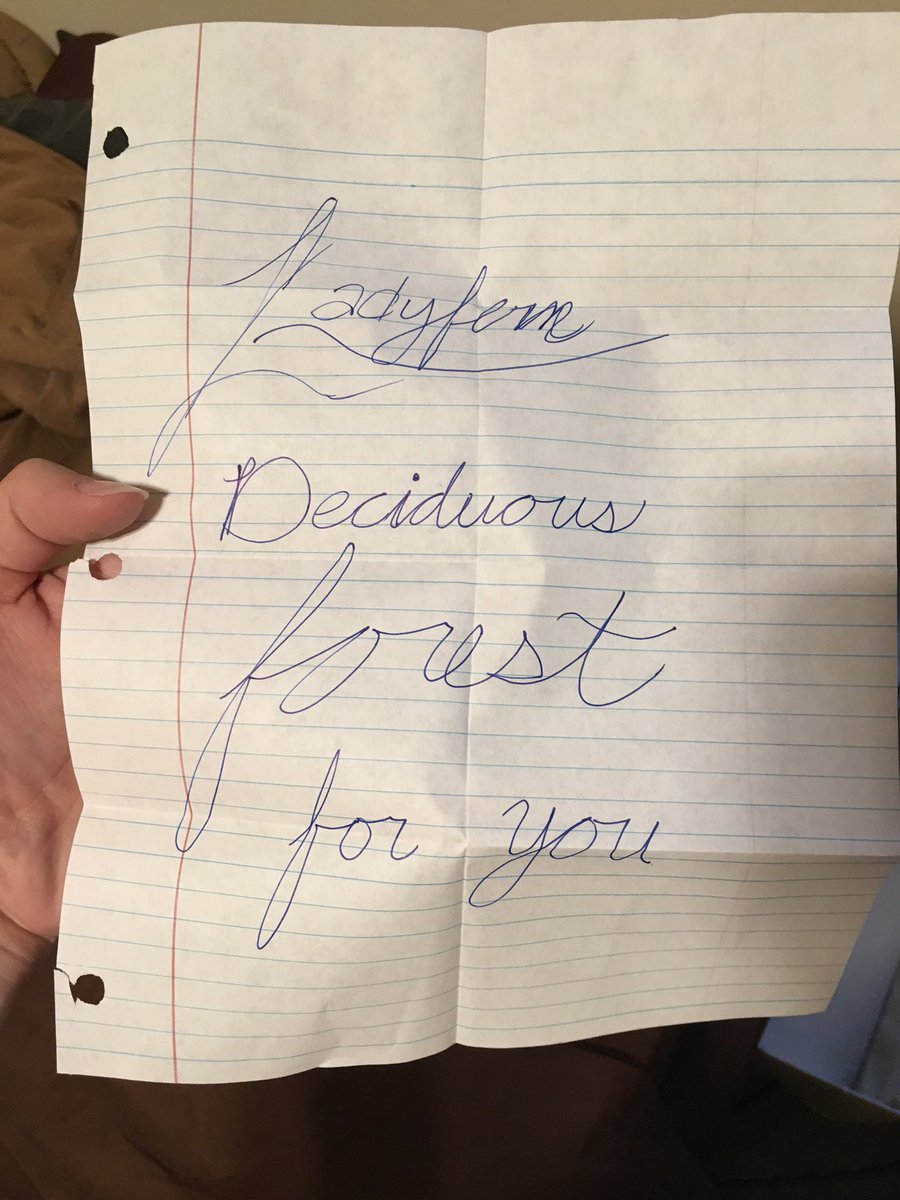 soudaleon's tweet photo. when ur going through old papers and find ur 9th grade bio binder @_w0nderlust https://t.co/6nHXwrrL6m