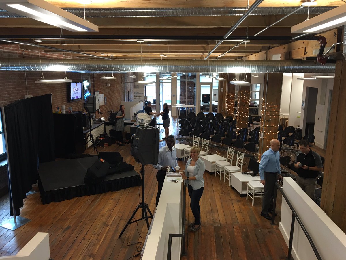 Great space for a Great event! Thanks <a href="/thinkbigKC/">Think Big Partners</a> and <a href="/WTCKC/">World Trade Center - Kansas City</a> and <a href="/Dentons/">Dentons</a> for supporting #mwxport <a href="/UPS_MW_XPort/">UPS_MWXPortChallenge</a>