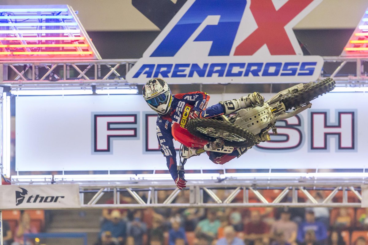 . <a href="/kdub_14/">Kevin Windham</a> throws down for #WhipitWednesday! #AMSOILAX #MoreIntense