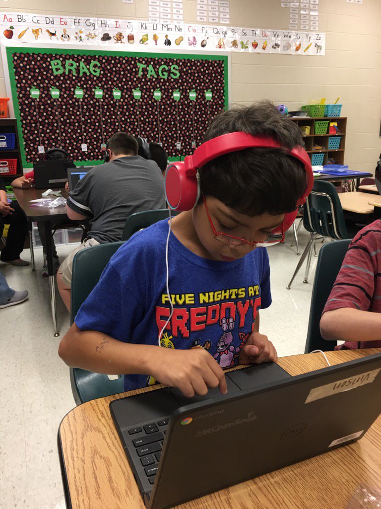 msvinsonsclass's tweet image. Taking our Fast Math protest! #mathgeniuses