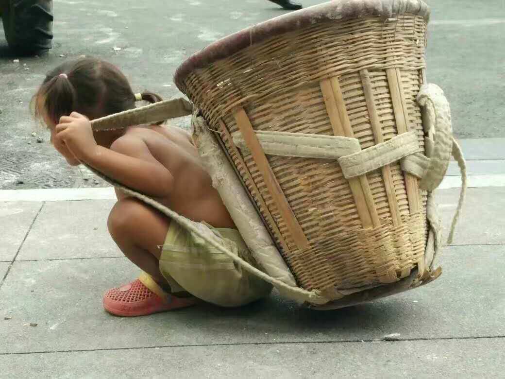 2016.08.24 huayang chengdu sichuan.
天诛地灭的赤匪集团，涂躏百姓人民。