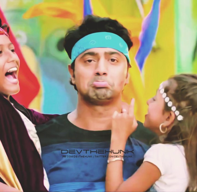 devthehunk's tweet image. Dhitang Dhitang is out! Cute lagche @idevadhikari ke tai na? #LoveExpress