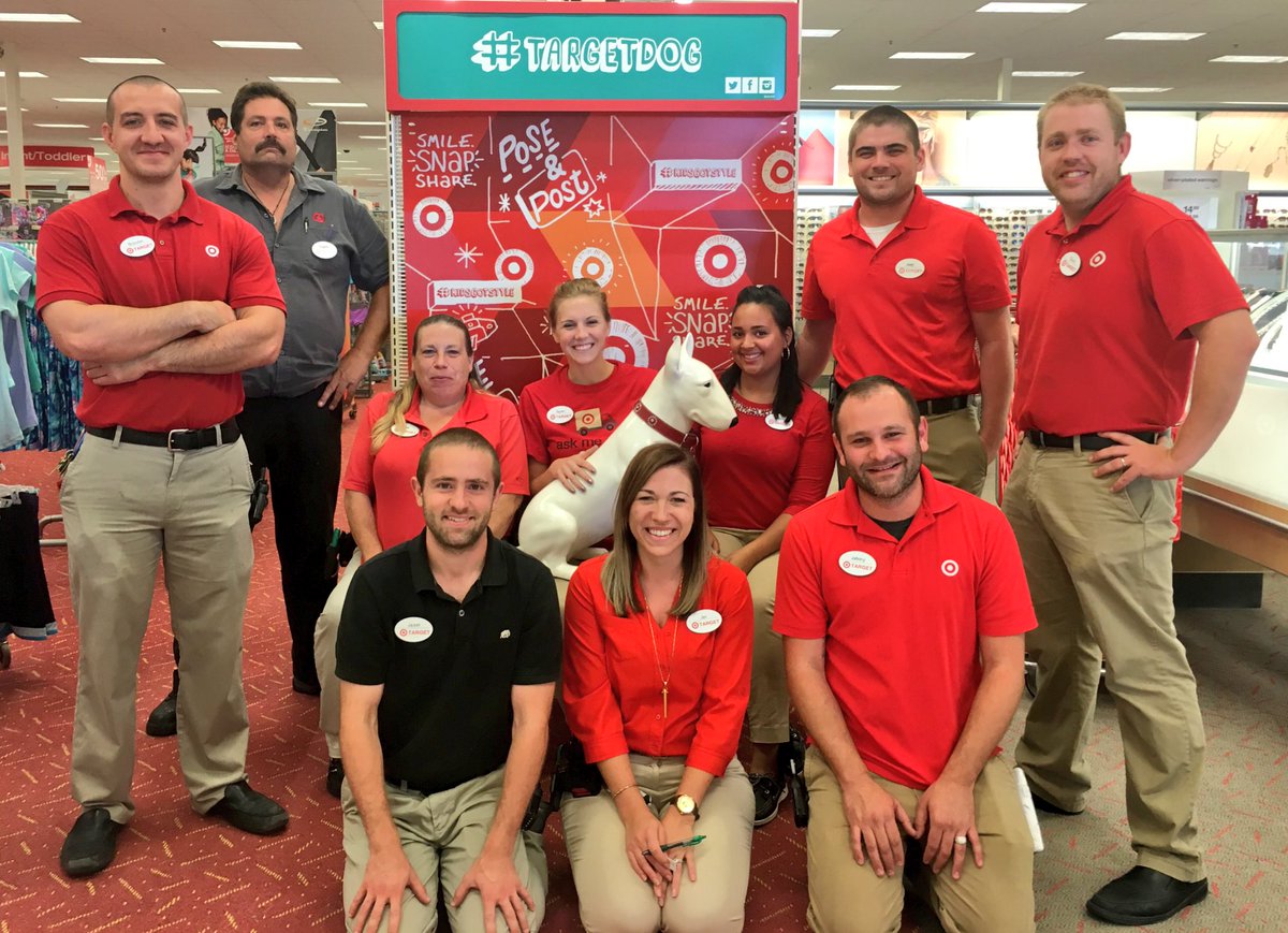 jensheri's tweet photo. Loved getting to know my leadership team this week! #squadgoals #wheelingfeeling @taylorgallik @huf_jr123 https://t.co/Wn9NhgSkaj