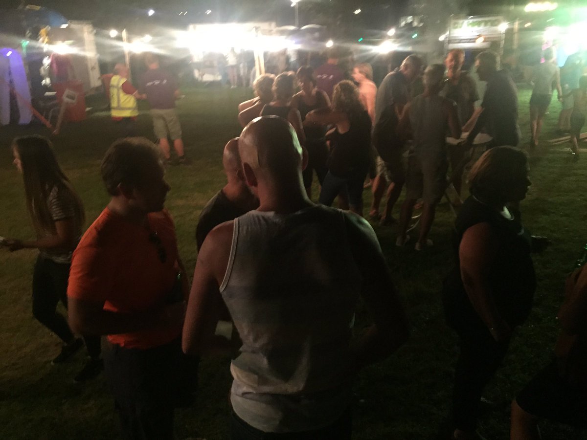 Grote waardering voor organisatie <a href="/huttendorp_wvf/">HuttendorpWVF</a>! Manuela en Dylan hebben zich top vermaakt, dank je wel! #samen