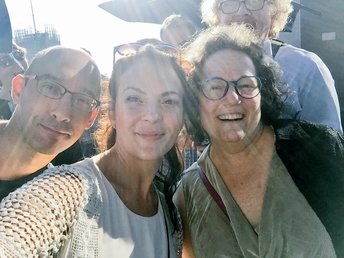 patricia_dugan's tweet image. ⭐️@robertcathey photo bombs like the best of them. h/t @GroberRocky @tcarrez @MegRossetti #OpenStackEast