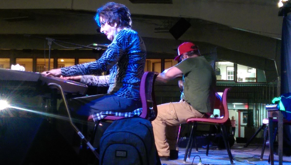 Samarkandiana's tweet image. #MaybelleChisholmMcQueen &amp;amp; #AshleyMacIsaac What a wonderful pairing! #CapeBreton #NovaScotia, #Canada