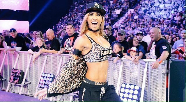 SheRulesTheRing's tweet image. Woke up this mornin' like.. 😏