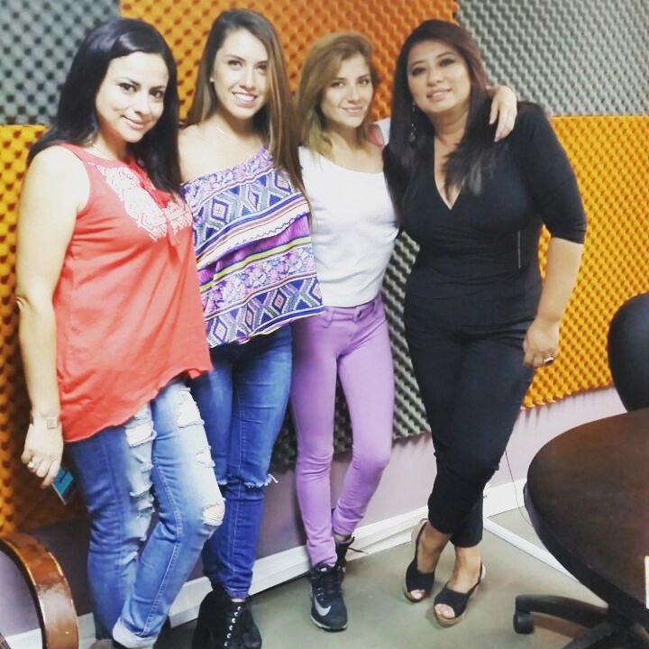 ZappingEc's tweet photo. ¿Quién manda aquí? ¡Todas ellas! #AnyGirlsGot en #RadioVoxFm https://t.co/5UgtpbaHQw