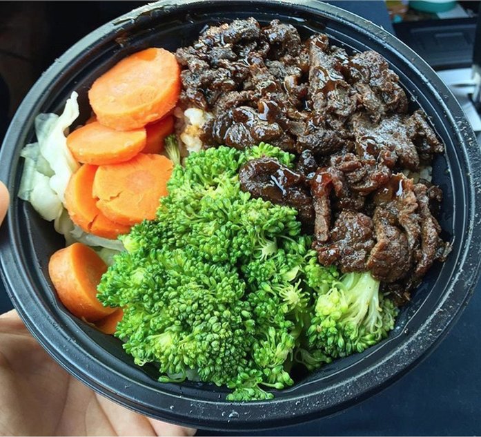 wabagrill's tweet photo. #Lunch of #champions and @thebrentness.
#food #wabagrill #healthy #postworkoutmeal #fitness #fitexp https://t.co/kXTKXh8SOd