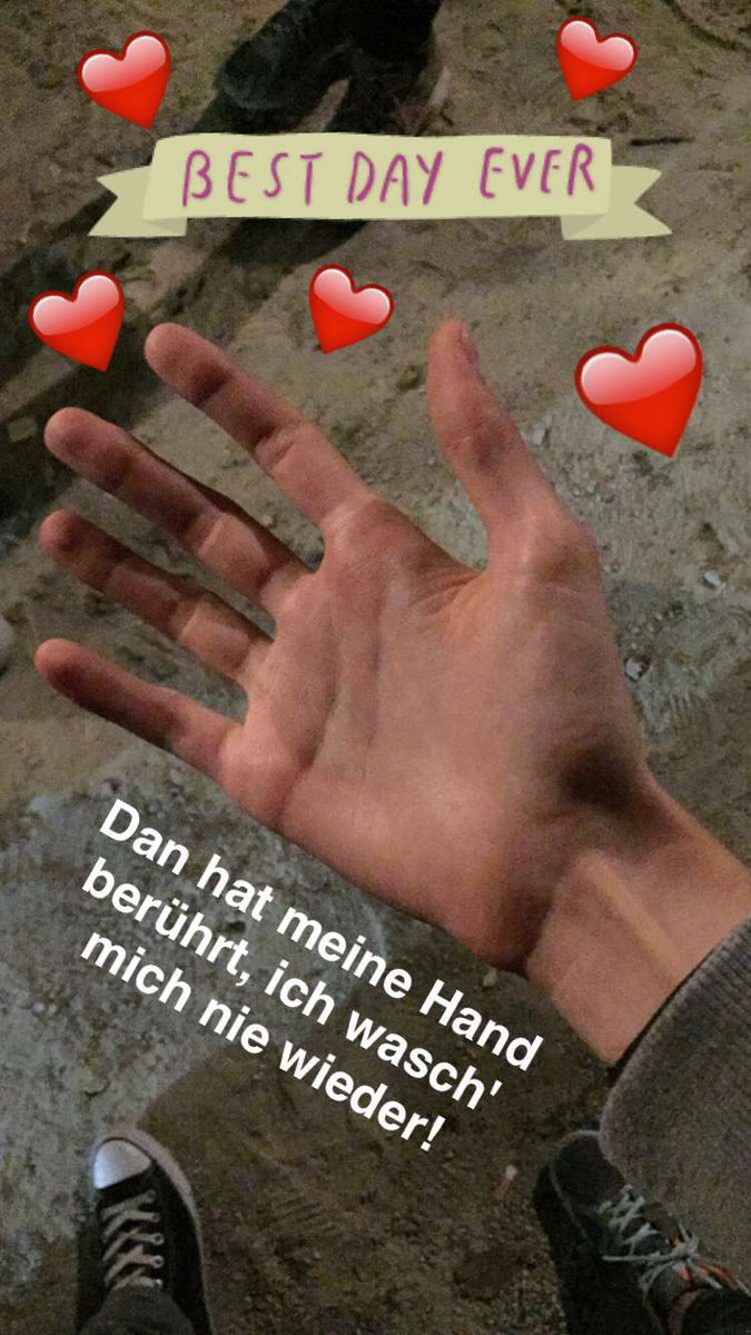 ninaxth's tweet photo. Ich bin vielleicht, aber nur vielleicht, zum Super-Fangirl mutiert. #fangirling https://t.co/z33VbNIUf3