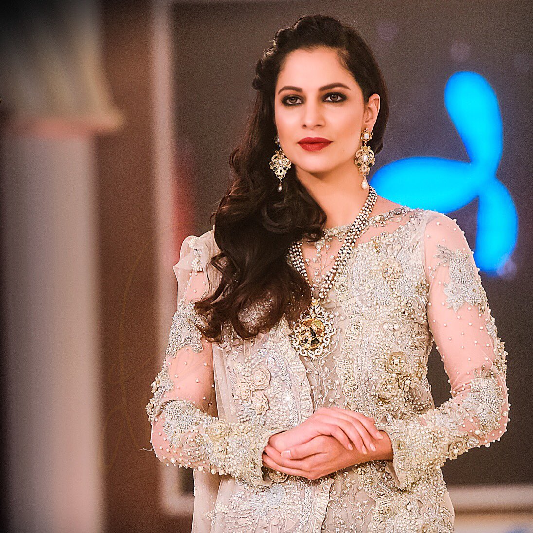 fahadi_photos's tweet photo. ❤️ gorgeous @CybilChowdhry wearing @Raniemaan at #tbcw15
#fashion #glitz #dreamzstudio #bridal https://t.co/al0ngKnoCQ